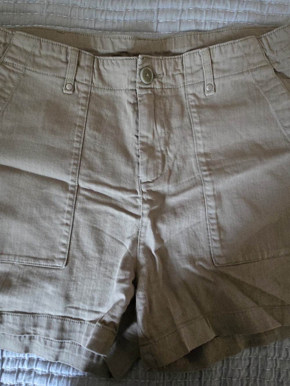 Westbound Beige Cargo-Style Women's Shorts